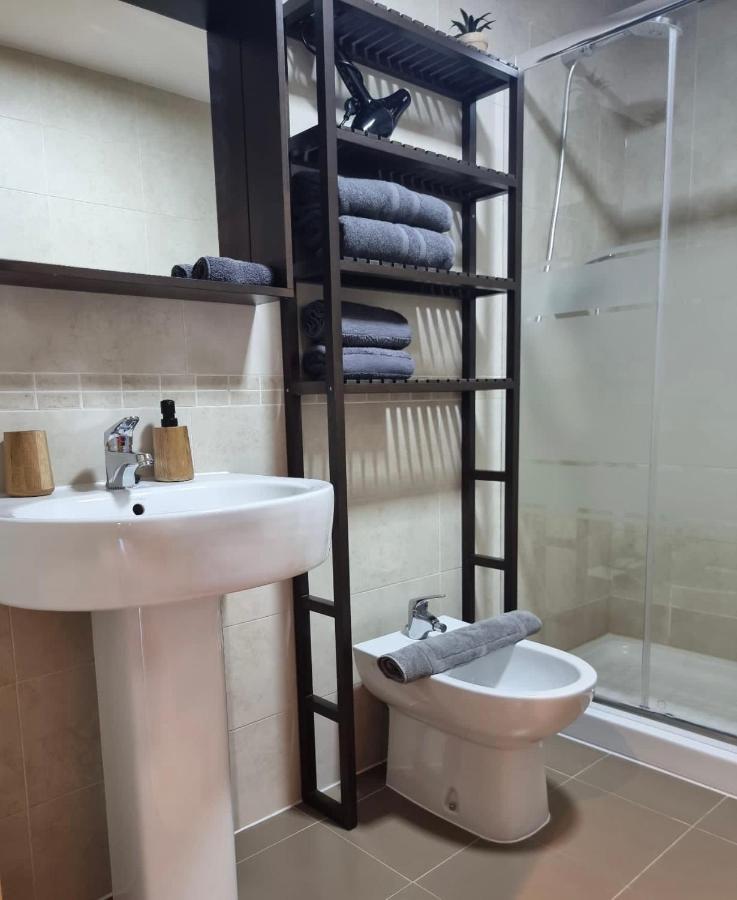 Apartment El Estrecho Close To Center With Parking And Pool Algésiras Extérieur photo
